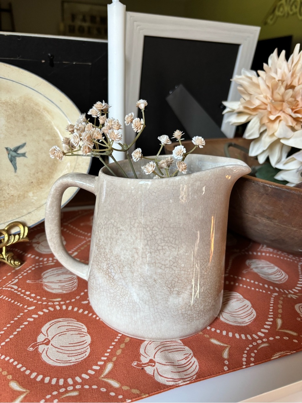 Neutral Crackle Ceramic Pitcher - Collection - Picture 3 of 8